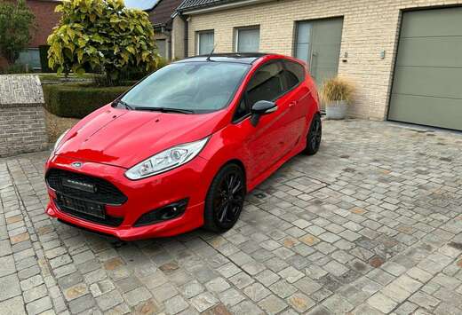 Ford 1.0 EcoBoost Red Edition S/S