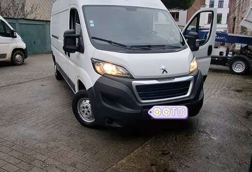 Peugeot 2.0 BlueHDi L3H2 Utility S/S