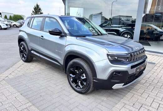 Jeep Altitude/GPS/Camera/Carplay