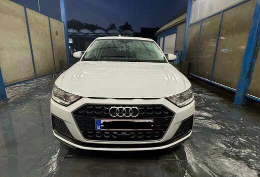 Audi Sportback 30 TFSI S tronic