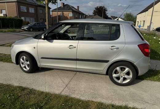 Skoda 1200 Essence- airco - Prete A Immatriculer