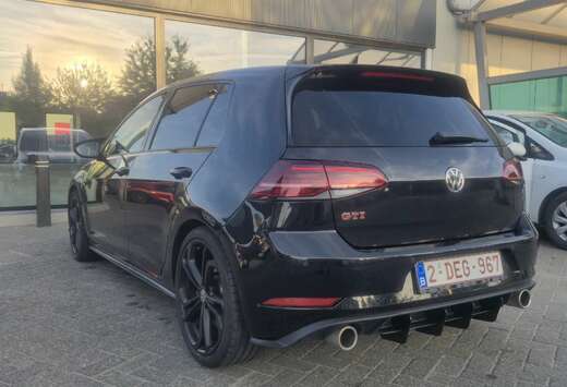 Volkswagen 7.5 Performance AUTOMATIC 7 DSG