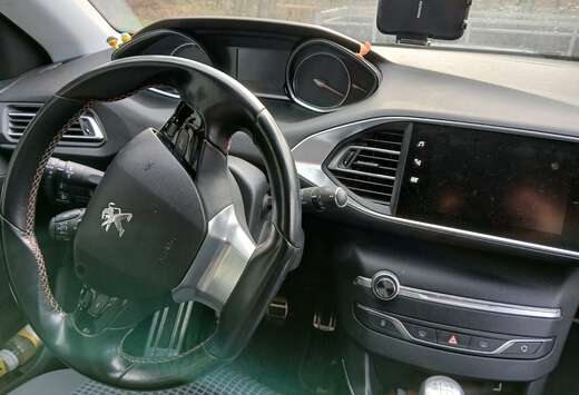 Peugeot 308 SW 1.2 PureTech Active (EU6.3)