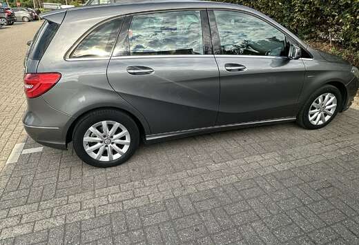 Mercedes-Benz CDI BlueEFFICIENCY Edition 1 blanco gek ...