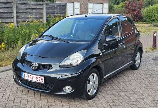 Toyota 1.0i VVT-i