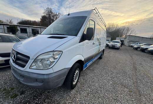 Mercedes-Benz 316 2.1 CDI A1 7G-tronic