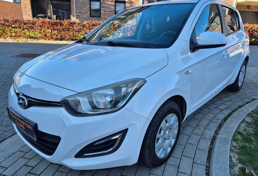 Hyundai i20 1.1 CRDi BlueDrive Garantie 12 Mois