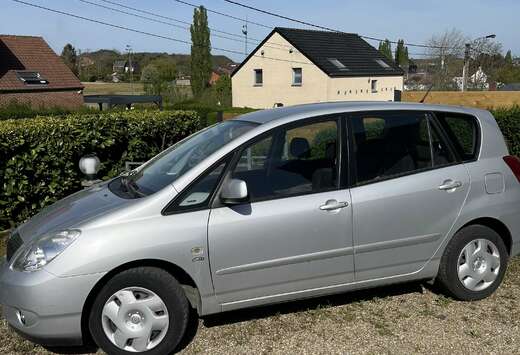 Toyota 2.0 Turbo D4D Linea Luna