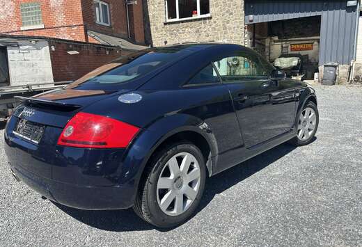 Audi Coupé 2D 1781