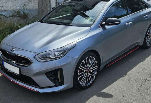 Kia ProCeed GT 1.6 T-GDi GT DCT ISG