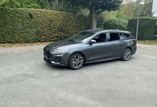 Ford Focus Clipper 1.0 EcoBoost MHEV ST-Line Design S ...