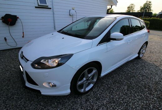Ford Focus 1.6 tdci 95 Titanium