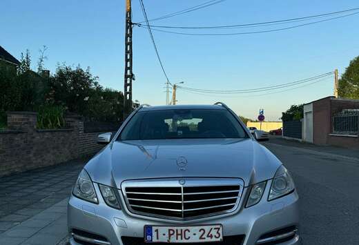 Mercedes-Benz mercedes e220 2.2