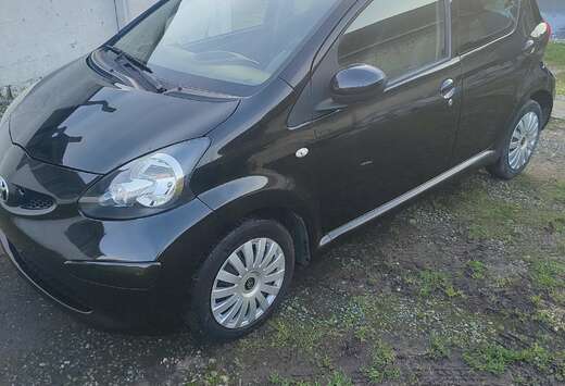 Toyota Aygo 1.0i VVT-i