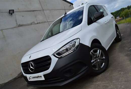 Mercedes-Benz 1.5 CDI 110 L1