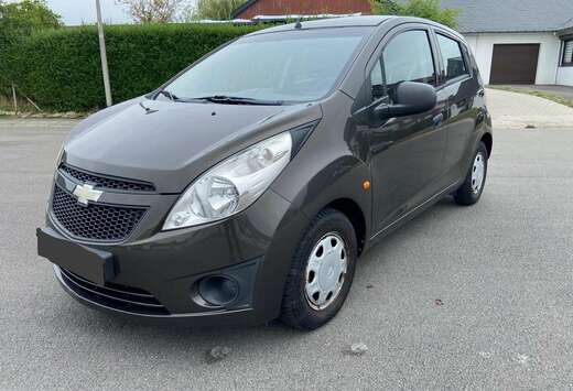 Chevrolet 1.0i 2011 euro5 154.000km prête à immatri ...