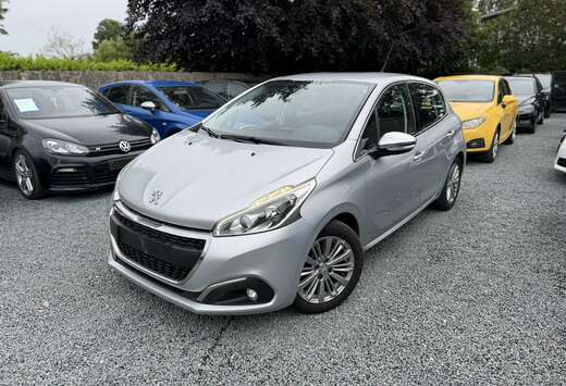 Peugeot 208 1.2  Allure S Garantie 12 Mois
