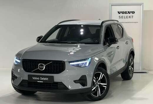 Volvo T2 Plus Dark Automaat