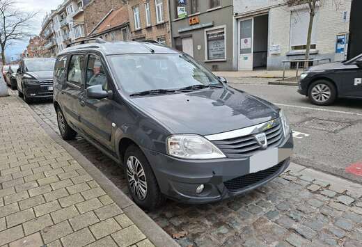 Dacia MCV 1.6 MPI 5 places Lauréate