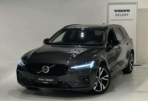 Volvo B3 Mild hybrid Dark Plus