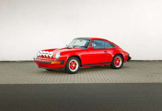 Porsche 3,0 SC /Rally car - 930 Turbo seats - New clu ...