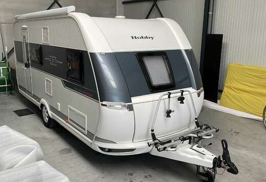 Caravans-Wohnm 490KMF DE LUXE EDITION