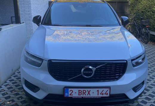 Volvo XC40 1.5 T4 PHEV Plus Dark Design DCT