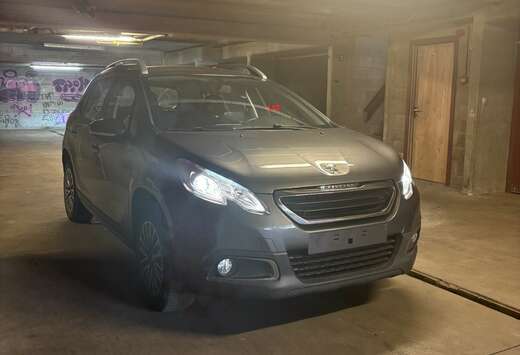 Peugeot 1.2i PureTech Style