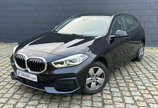 BMW  d 1HND  FACELIFT CARPLAY LED GARANTIE