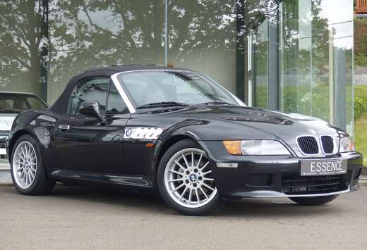 BMW 2.0i Roadster 2 owners