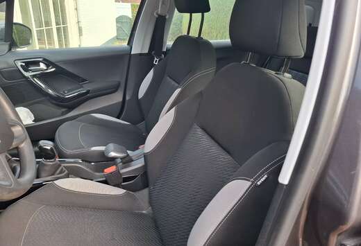 Peugeot 2008 PureTech 82 Style