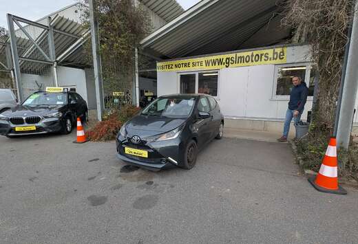 Toyota 1.0i 69cv Grise 09/15 83.884km Airco USB Bluet ...