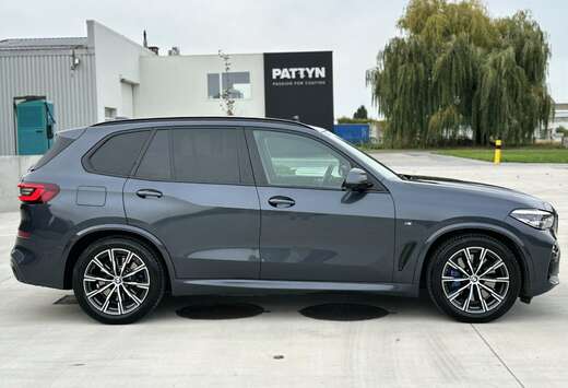 BMW X5 xDrive45e