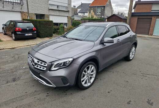 Mercedes-Benz GLA 200 d - Full options - LED - Camera ...