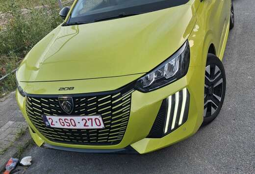 Peugeot 1.2i Hybrid Allure e-DCS