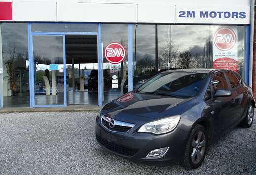 Opel Astra 1.4 ecoFLEX Sport