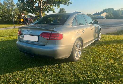 Audi A4 Année 2008 argenté 5portes