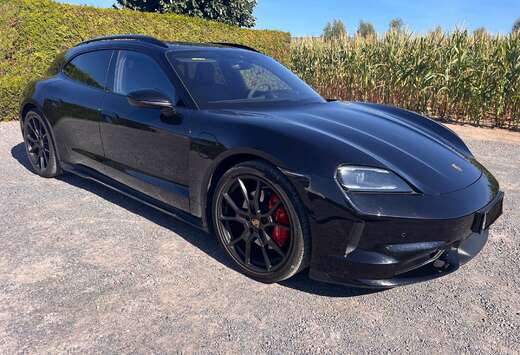 Porsche Sport Turismo 79.2 kWh