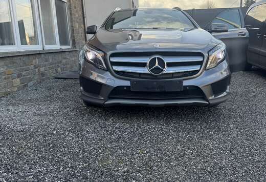 Mercedes-Benz GLA 200 d
