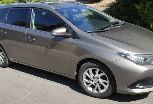 Toyota Auris SW 1.2 Turbo Dynamic