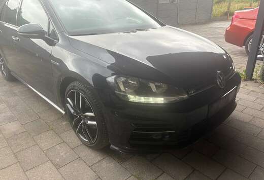 Volkswagen Golf 1.4 TSI R line digitaal klok