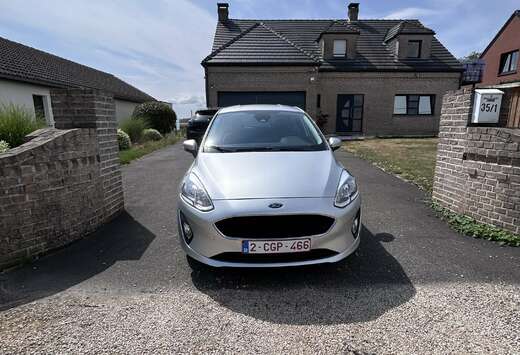 Ford 1.1i Business Class