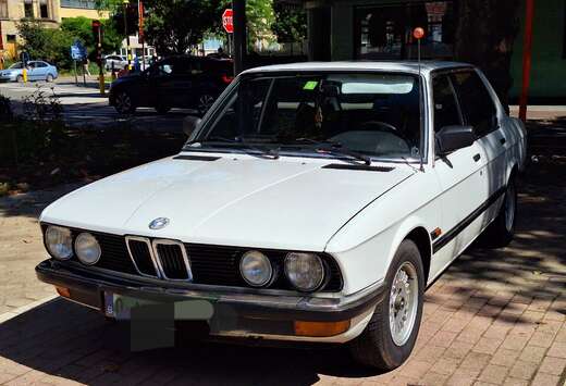 BMW BMW 518  1981  Alpine Weiss