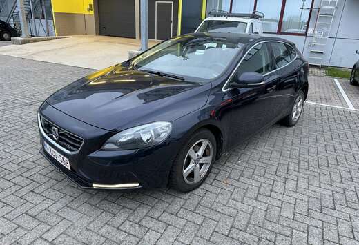 Volvo 2.0 D2-82 Summum