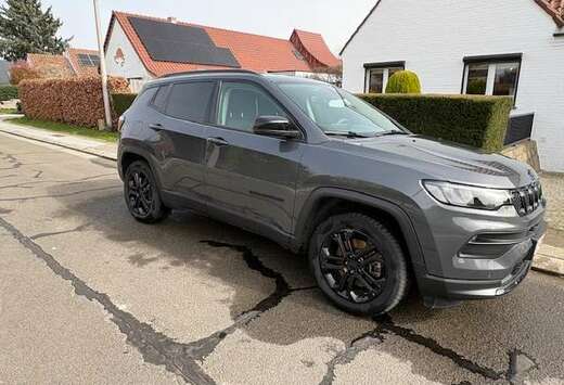 Jeep Compass PHEV 1.3 Turbo eAWD Night Eagle