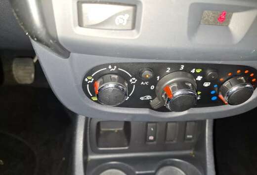 Dacia 1.2 TCe 4x4 Anniversary 2