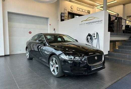 Jaguar PRESTIGE P200 BENZINE AUTOMAAT