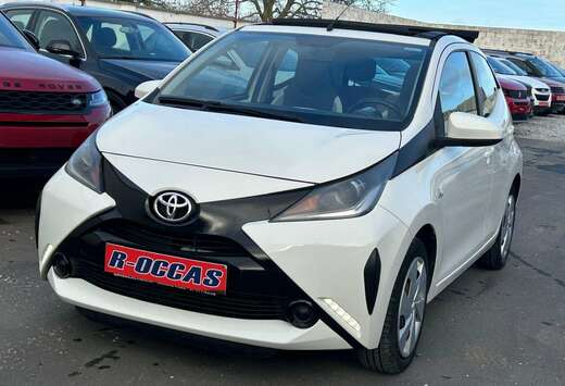 Toyota Aygo 1.0i VVTi xplay TOIT OUVRANT/CAMERA GARAN ...