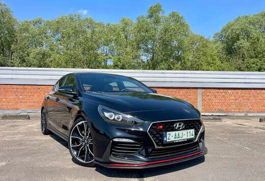 Hyundai i30 Fastback N 2.0 T-GDi N Performance Pack