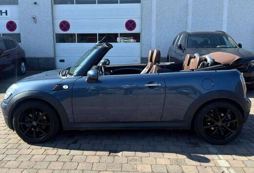 MINI Mini Cabriolet 1.6i Cooper